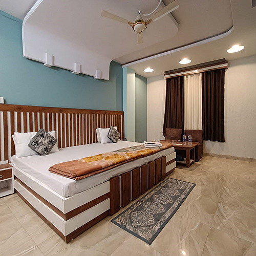 Pachmarhi hills home stay 